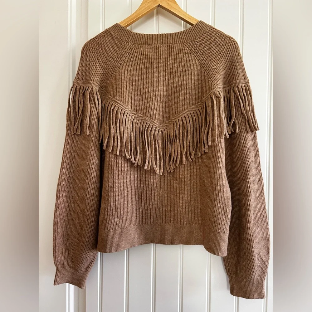 Super soft Carmel Fringe Sweater NWT - Picture 9 of 10